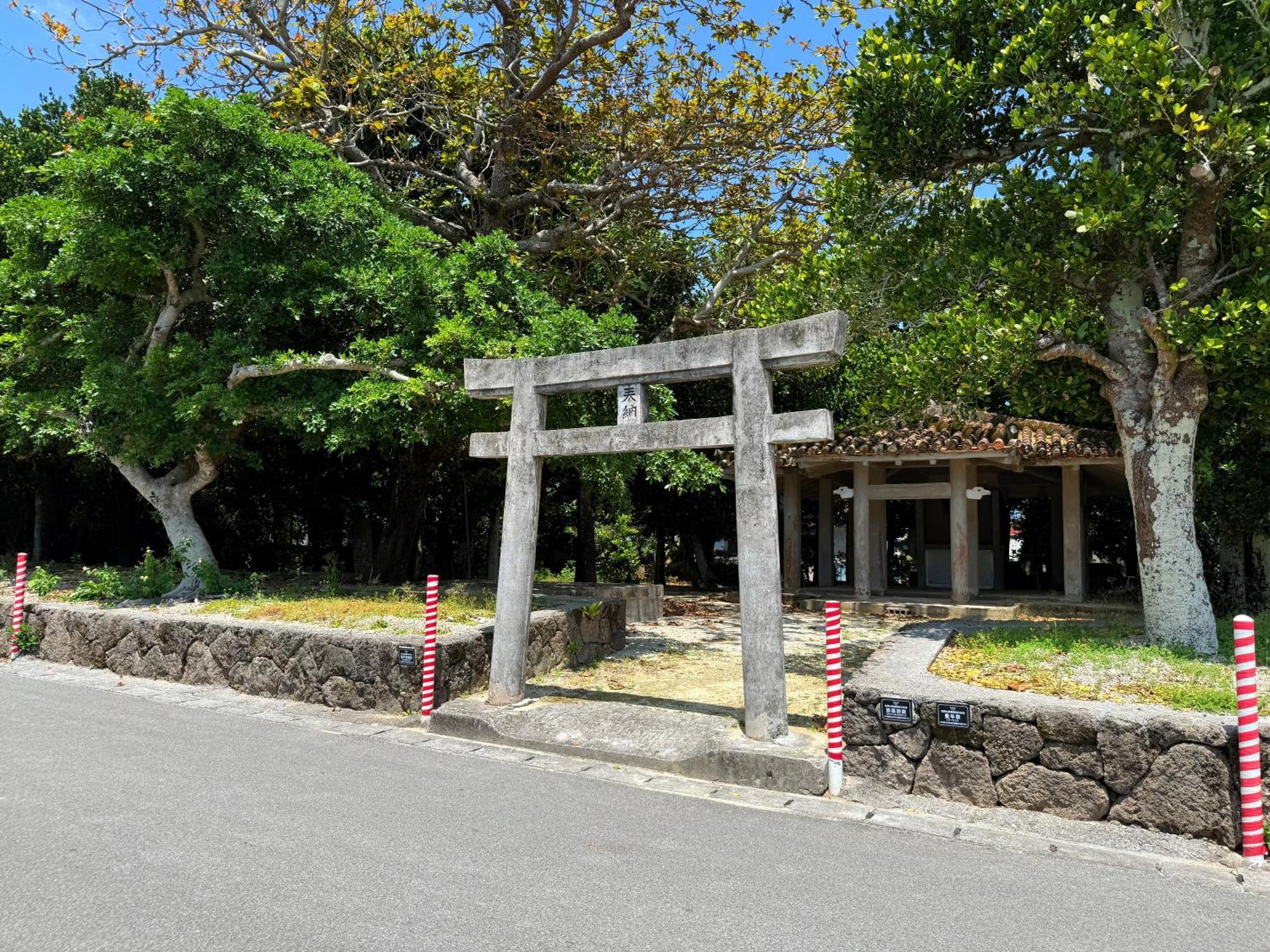 星降る夜と天然木の香りに包まれる新築癒しの隠れ家ishigaki Villa En えん Dış mekan fotoğraf